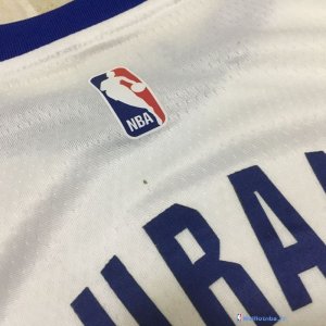 Maillot NBA Pas Cher Golden State Warriors Stephen Curry 30 Nike Retro Blanc 2017/18