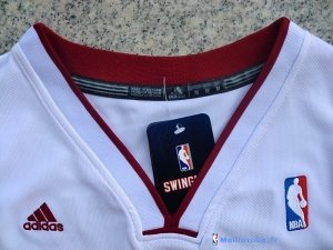 Maillot NBA Pas Cher Miami Heat Dwyane Wade 3 Blanc Rouge