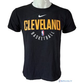 Maillot NBA Pas Cher Cleveland Cavaliers Nike Noir