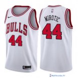 Maillot NBA Pas Cher Chicago Bulls Nikola Mirotic 44 Blanc Association 2017/18