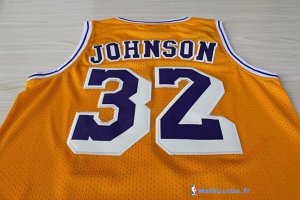 Maillot NBA Pas Cher Los Angeles Lakers Wesley Johnson 32 Jaune