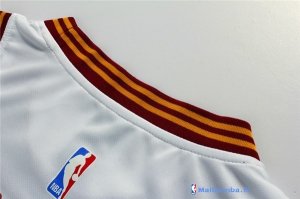Maillot NBA Pas Cher Cleveland Cavaliers Femme Kyrie Irving 2 Blanc