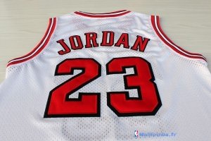 Maillot NBA Pas Cher Chicago Bulls Michael Jordan 23 1997/1998 Blanc