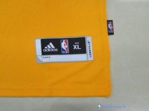 Maillot NBA Pas Cher Cleveland Cavaliers Junior Kyrie Irving 2 Jaune