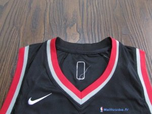 Maillot NBA Pas Cher Portland Trail Blazers C.J. McCollum 3 Noir Icon 2017/18