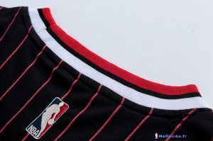 Maillot NBA Pas Cher Chicago Bulls Dwyane Wade 3 Noir Bande