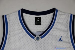 Maillot NCAA Pas Cher North Carolina James Worthy 52 Blanc