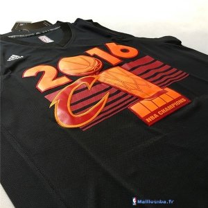 Maillot NBA Pas Cher Finales Cleveland Cavaliers Kyrie Irving 2 Noir