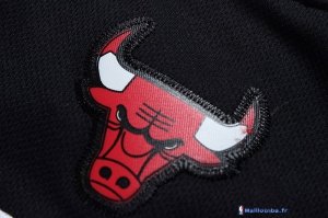 Maillot NBA Pas Cher Chicago Bulls Jimmy Butler 21 Noir