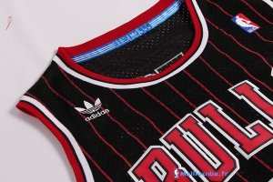 Maillot NBA Pas Cher Chicago Bulls Dennis Rodman 91 Noir Bande