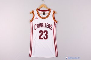 Maillot NBA Pas Cher Cleveland Cavaliers Femme LeBron James 23 Blanc