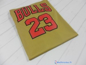 Maillot NBA Pas Cher Chicago Bulls Michael Jordan 23 1997/1998 Or