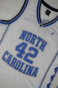 Maillot NCAA Pas Cher North Carolina Jerry Stackhouse 42 Blanc