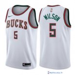 Maillot NBA Pas Cher Milwaukee Bucks D.J. Wilson 5 Retro Blanc 2017/18