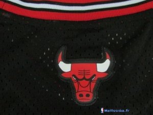 Maillot NBA Pas Cher Chicago Bulls Junior Michael Jordan 23 Noir