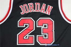 Maillot NBA Pas Cher Chicago Bulls Michael Jordan 23 1997/1998 Noir