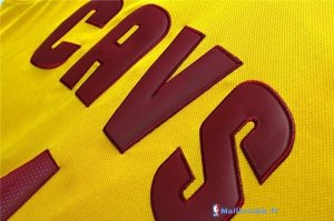 Maillot NBA Pas Cher Cleveland Cavaliers Iman Shumpert 4 Jaune