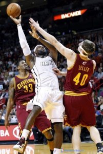 Maillot NBA Pas Cher Miami Heat LeBron James 6 Blanc