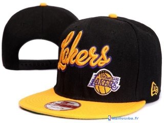 Bonnet NBA Los Angeles Lakers 2016 Noir Jaune 01